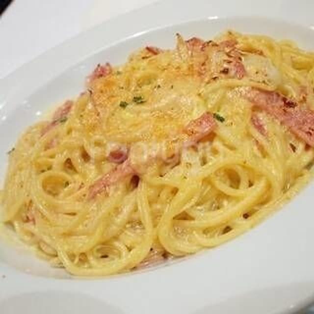 Baked Ham & Cheese Spaghetti — 焗芝士火腿意粉