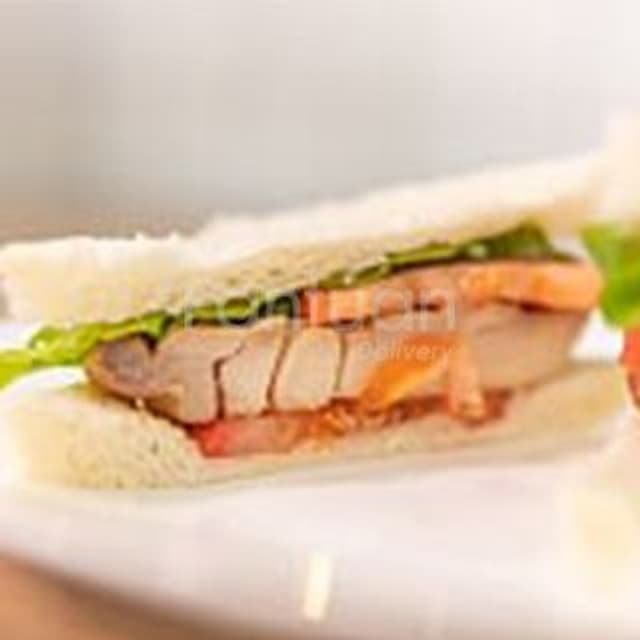 Chicken Sandwich — 雞扒三文治
